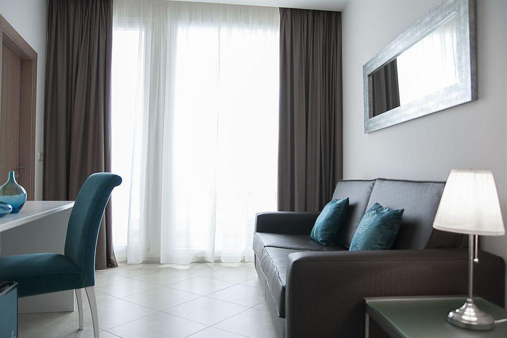 Hotel Costa Conil By Fuerte Group Conil De La Frontera Exterior photo