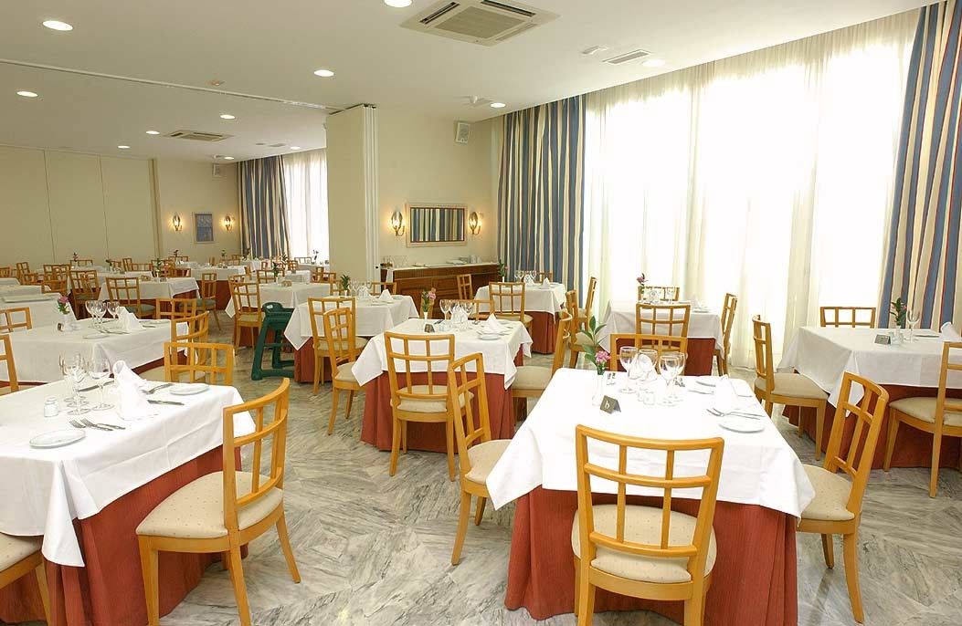 Hotel Costa Conil By Fuerte Group Conil De La Frontera Exterior photo